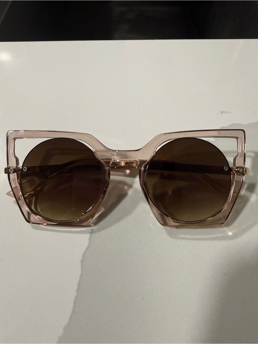 Stylish Brown Tinted Oversized Women's Sunglasses